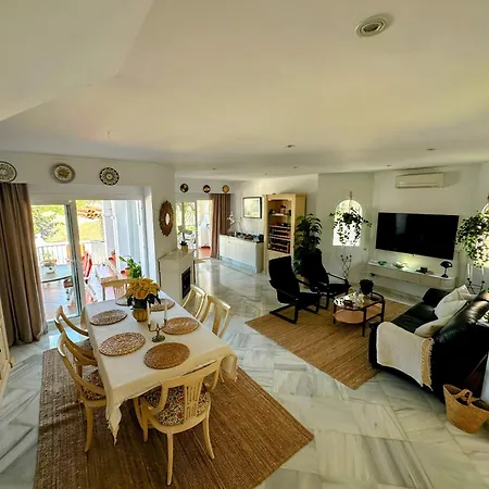 R1387 Casa Udo Villa Nerja