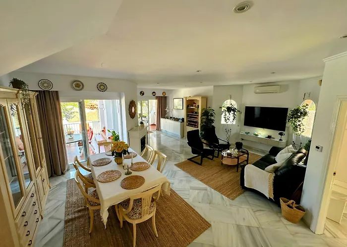 R1387 Casa Udo Willa Nerja