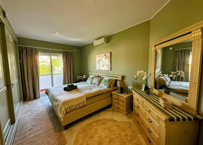 R1387 Casa Udo Villa Nerja